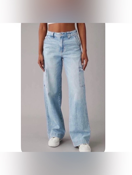 American Eagle Outfitters Denim - American Eagle Outfitters Light Wash Wide Leg Flare Jeans